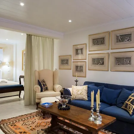 The Galaxy Mykonos Art Zen With Large Pool Greek Classic Chic וילה